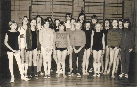 1972 - Leichtathletik Schuelerinnen.jpg